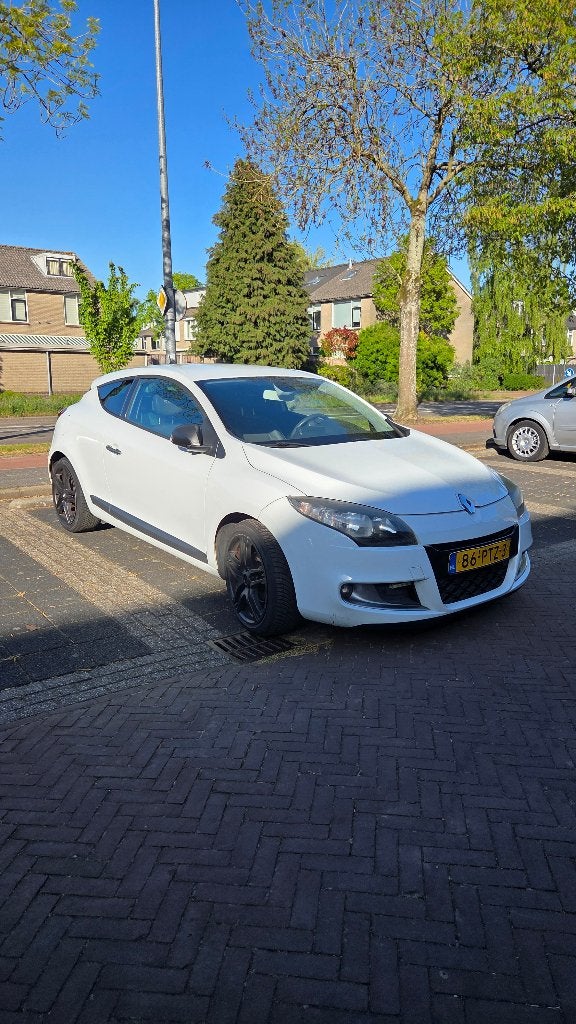 Renault Mégane 1.4 TCE 96KW Coupe 2011 Wit, Auto's, Renault, Voorwielaandrijving, 4 cilinders, 635 kg, Wit