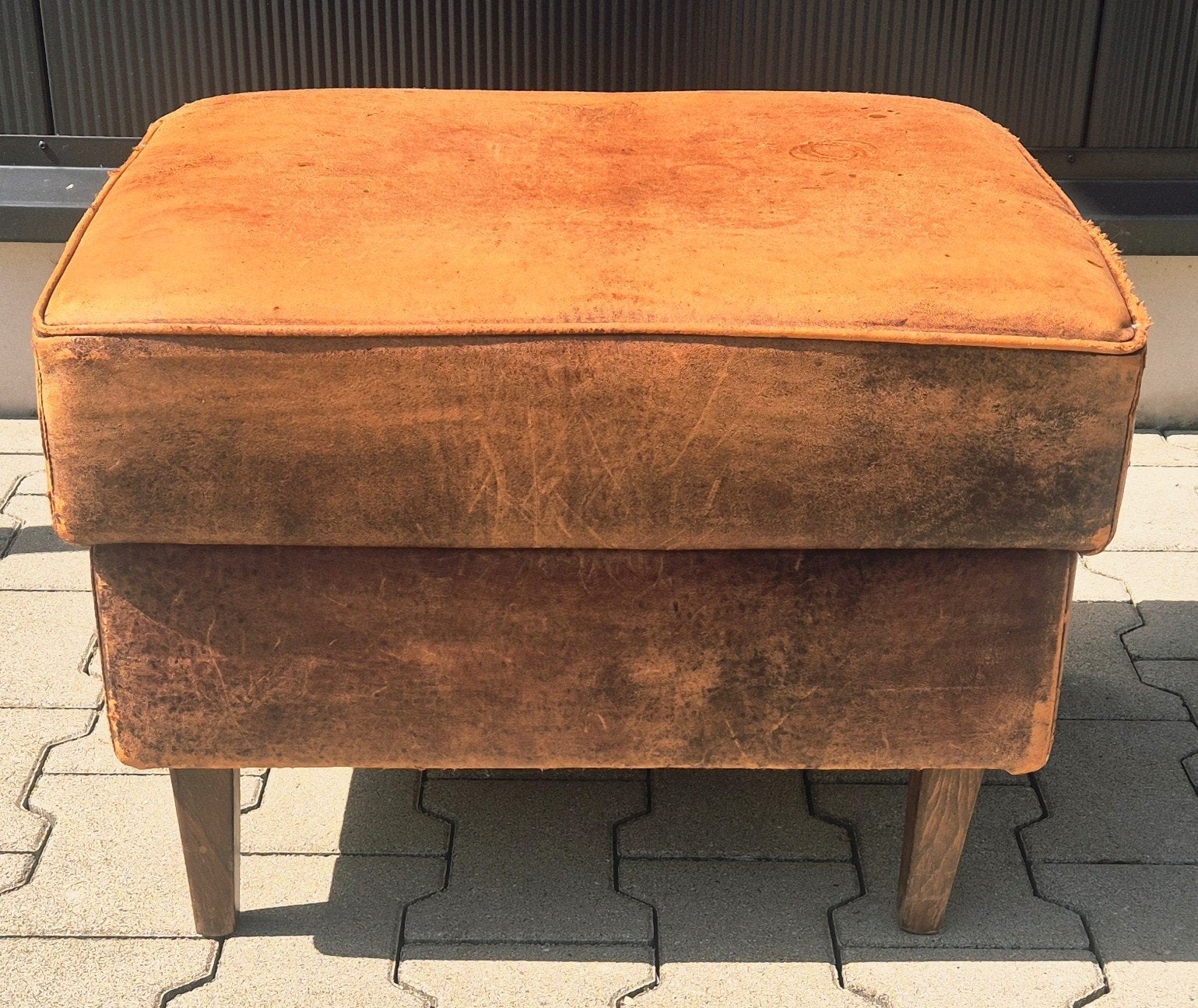 Schapenleren voetenbankje, Gebruikt, 125 cm of meer, ., Ophalen of Verzenden