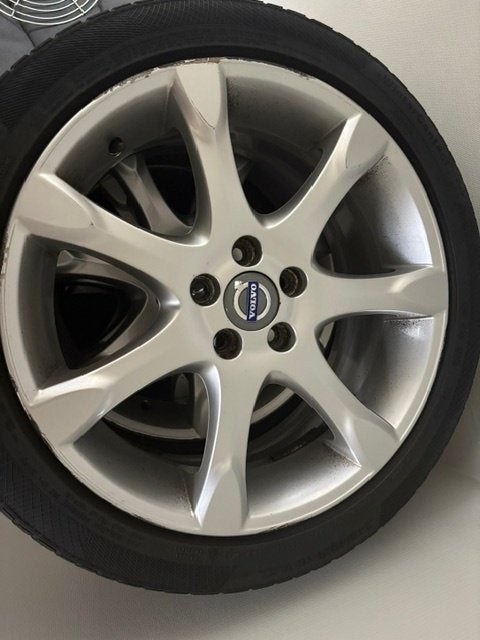 4 originele Volvo Fortuna 18 inch velgen met winterbanden, Auto-onderdelen, Banden en Velgen, Ophalen, 18 inch, Velg(en), Winterbanden