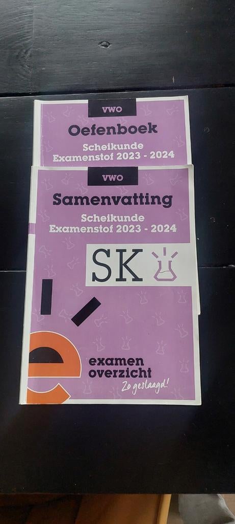 Examenoverzicht VWO Scheikunde Samenvatting & Oefenboek, Boeken, Schoolboeken, Zo goed als nieuw, Scheikunde, VWO, Ophalen of Verzenden