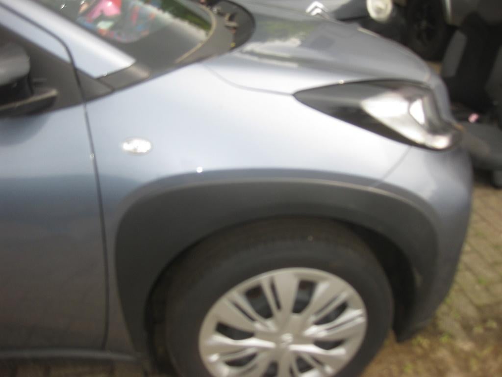 scherm, spatbord, deur,toyota aygo x  bouwjaar 2023, Ophalen of Verzenden, Achter, Toyota, Bumper