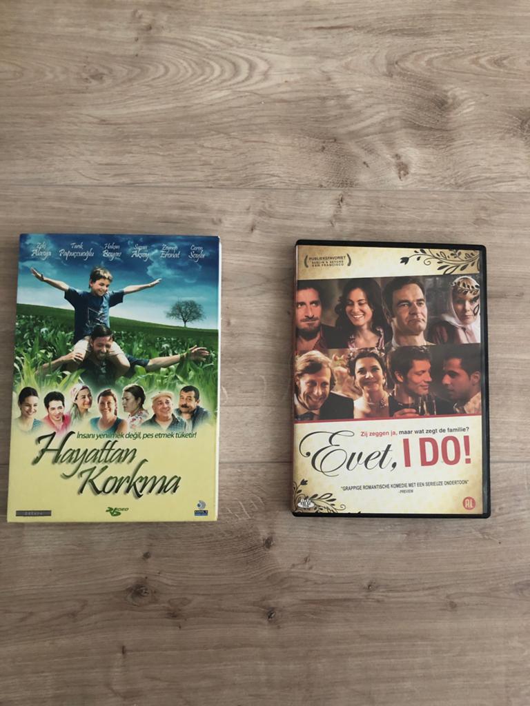 2x Turkse Films DVD, met ondertiteling, ophalen, Cd's en Dvd's, Ophalen, Zo goed als nieuw, Overige gebieden
