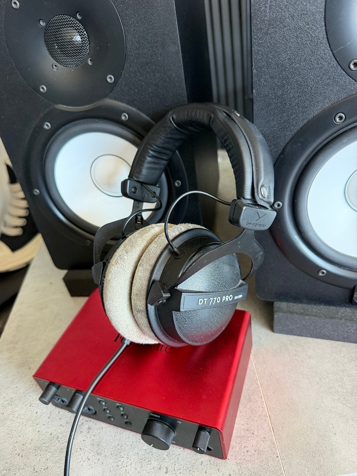 Complete Studio Set | HS7 | Scarlett 2i2 | Edge Solo | DT770, Audio, Tv en Foto, Professionele Audio-, Tv- en Video-apparatuur