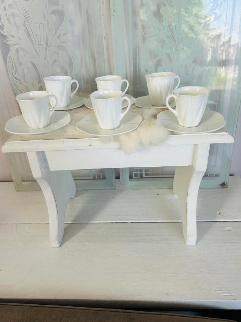 Shelley 6x biscuit porseleinen kop en schotels1900 wit, Ophalen