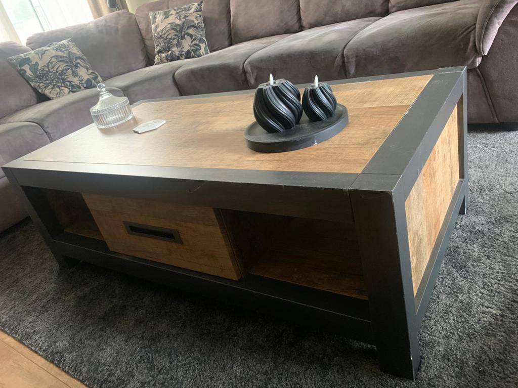 Tv en salontafel, Gebruikt, 100 tot 150 cm, Minder dan 50 cm, Industrieel