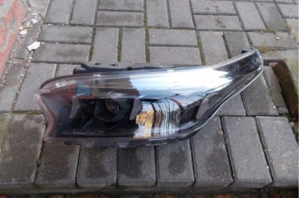 Kia XCeed xcee'd x-ceed LED koplamp 92101J7850 J7921-61510, Niet ingevuld, Niet ingevuld, Ophalen of Verzenden, Niet ingevuld