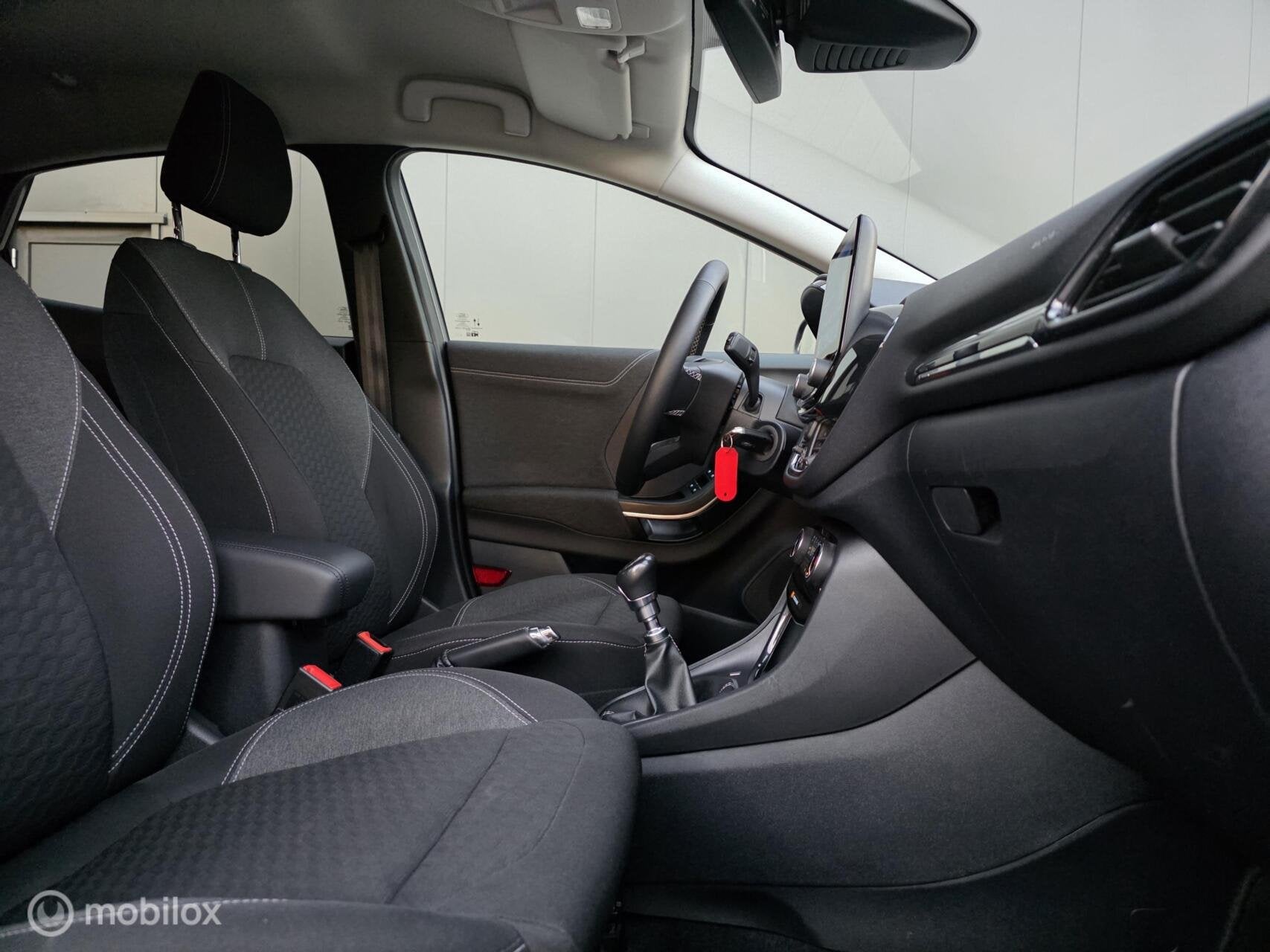 Foto 16 van Ford Puma 1.0 EcoBoost Hybrid Titanium X