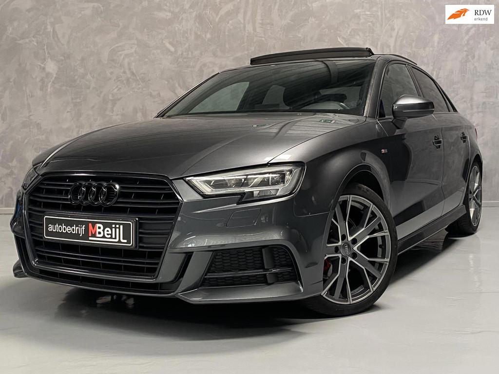 Audi A3 Limousine 1.5 TFSI CoD Sport S Line Edition / 3 x S-, 4 cilinders, 150 pk, Leder en Stof, Origineel Nederlands