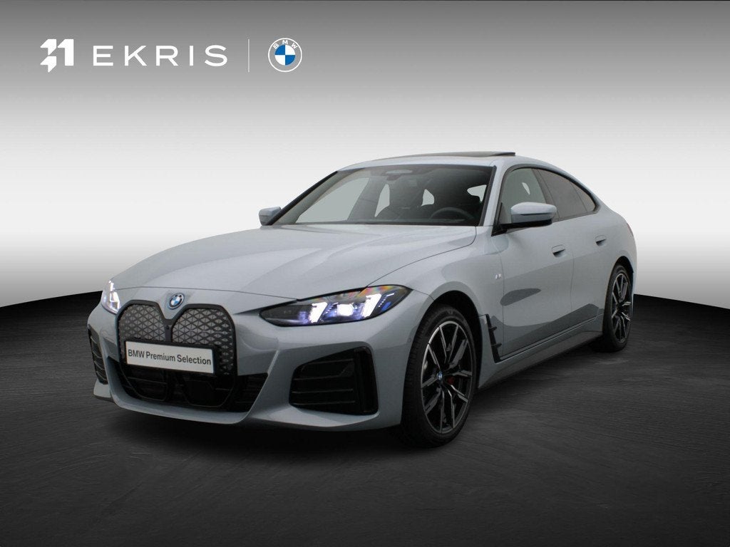 BMW i4 eDrive35 M Sportpakket Pro | Innovation Pack | Comfor, Auto's, BMW, Zwart, Met garantie (alle), 286 pk, 420 min