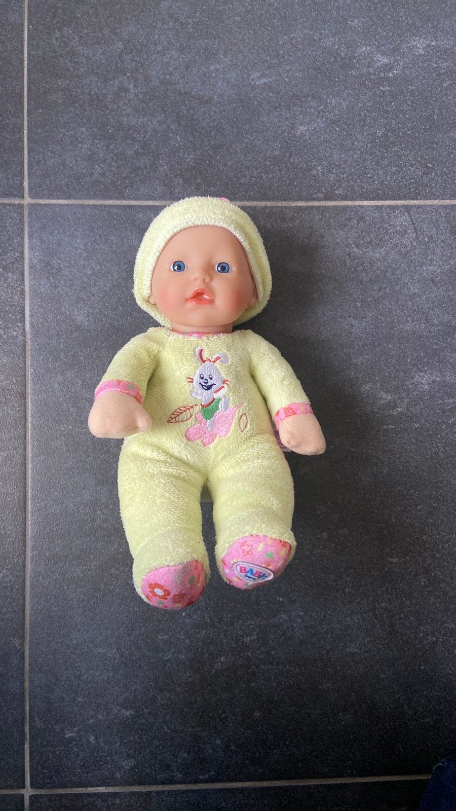 Baby born zachte pop geel, Ophalen of Verzenden, Gebruikt, Pop