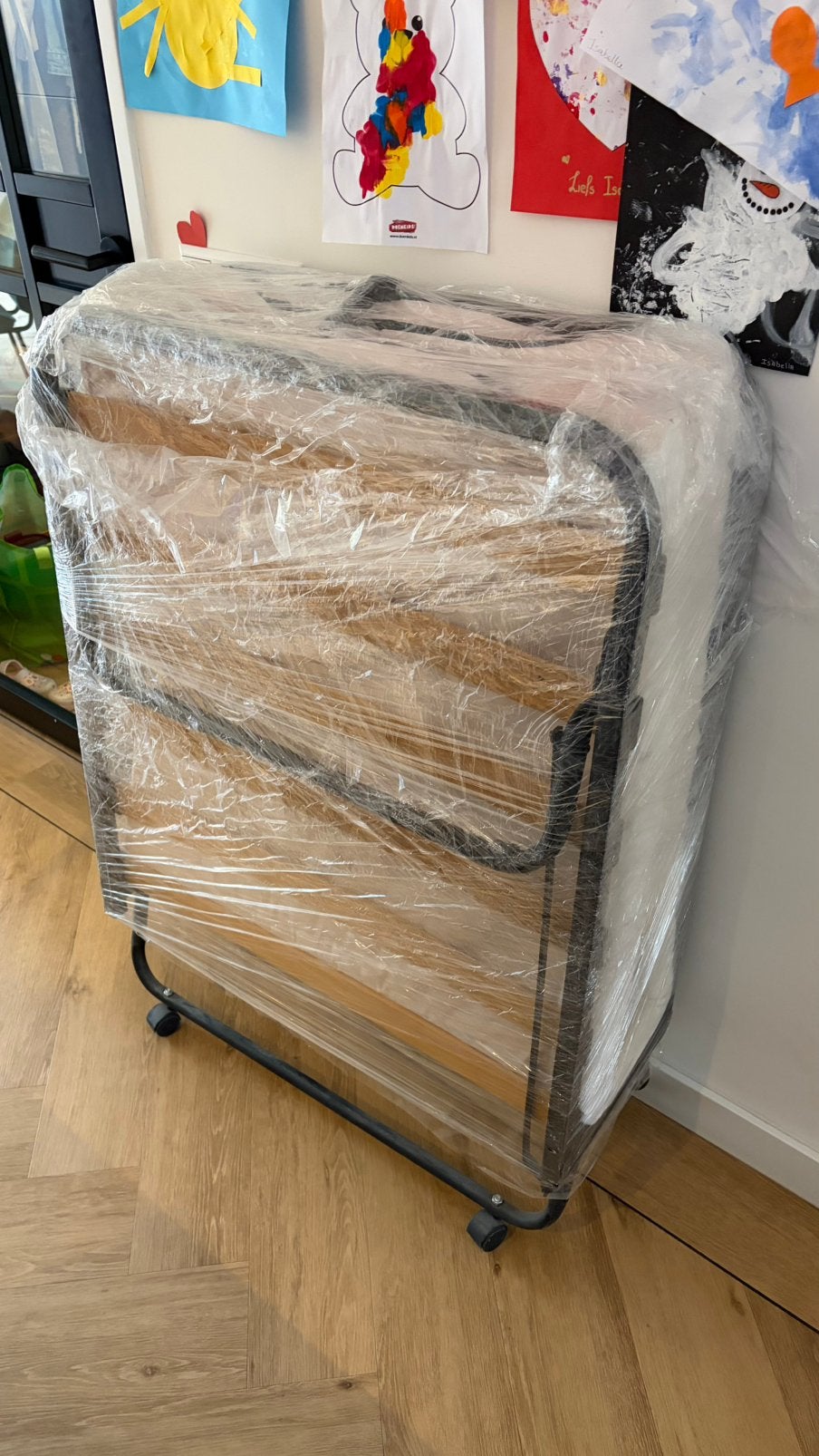 Eenpersoons opklapbed logeerbed, Ophalen, Eenpersoons, 190 cm of minder, Zo goed als nieuw