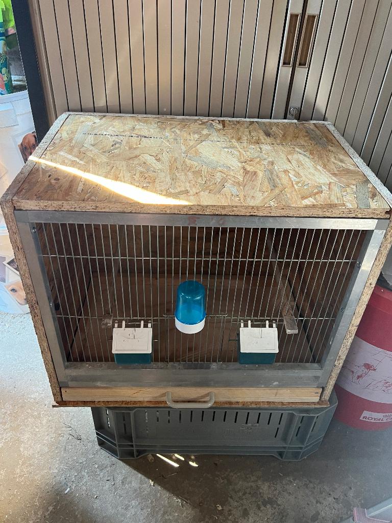 VogelHokken/kooien tekoop, Ophalen, Zo goed als nieuw, Overige materialen, Vogelkooi
