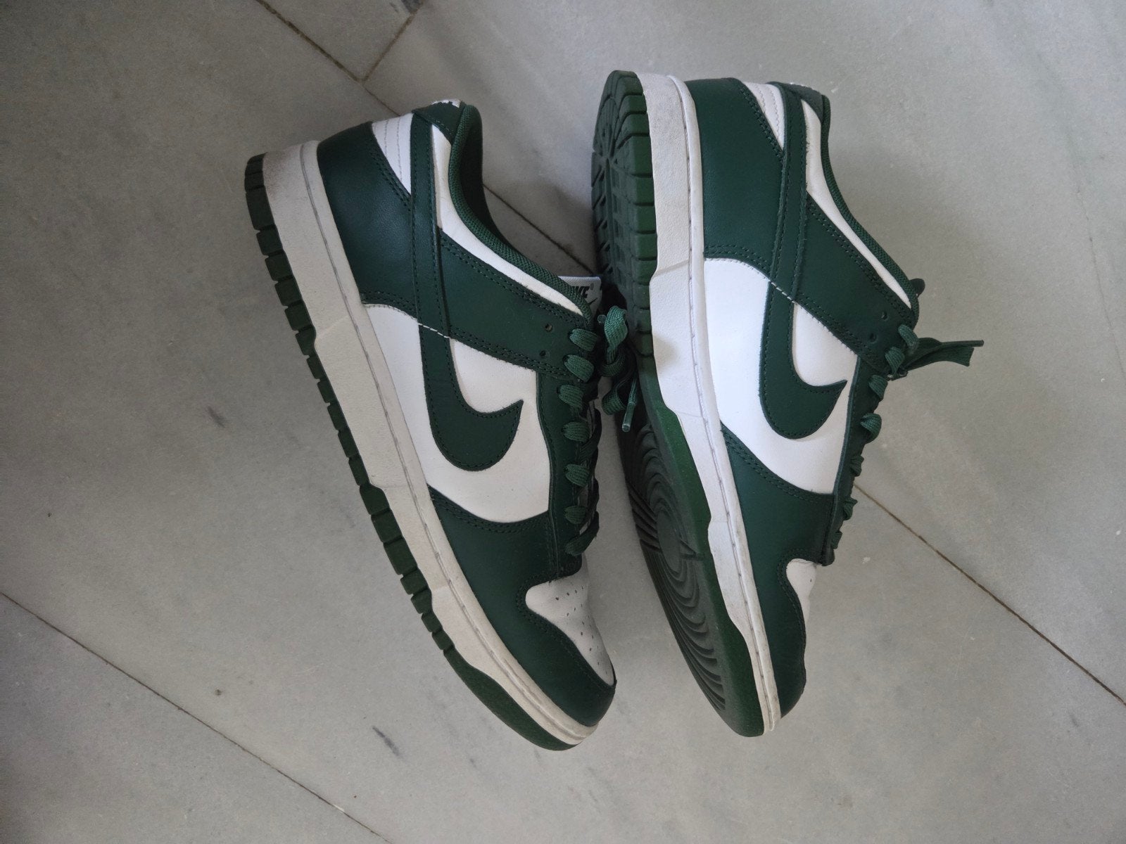 Nike Dunk Low Michigan State Green maat 42, Overige kleuren, Ophalen of Verzenden, Sneakers of Gympen, Gedragen
