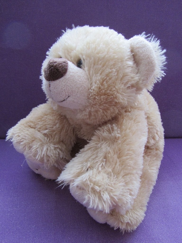 KIKA OSTOY Knuffel BEER MET KRAAL OGEN. 30 CM. MOKKA, NIEUW, Beer, Nieuw, Ophalen of Verzenden, Met label