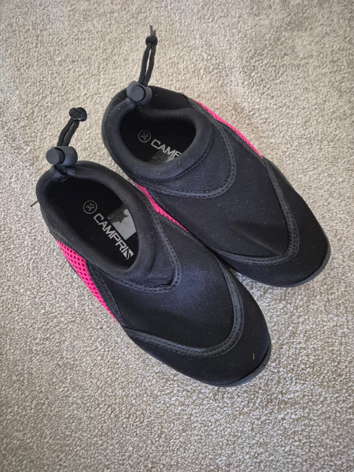 Waterschoenen maat 30, Ophalen of Verzenden, Zo goed als nieuw, Jongen of Meisje, Overige typen