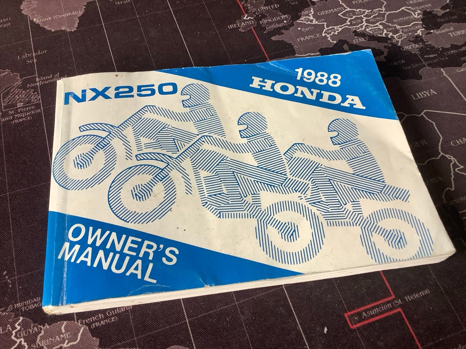 Honda NX250 Gebruikershandleiding 1988, zeldzaam., Motoren, Verzenden, Honda