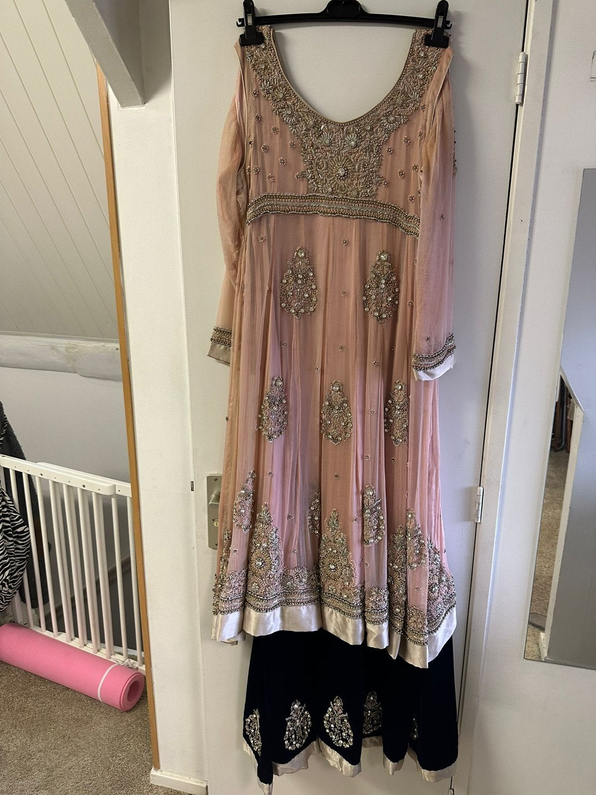 Indian bollywood salwar kameez anarkali lichtros met blauw, Ophalen of Verzenden, Zo goed als nieuw, Blauw, Overige typen