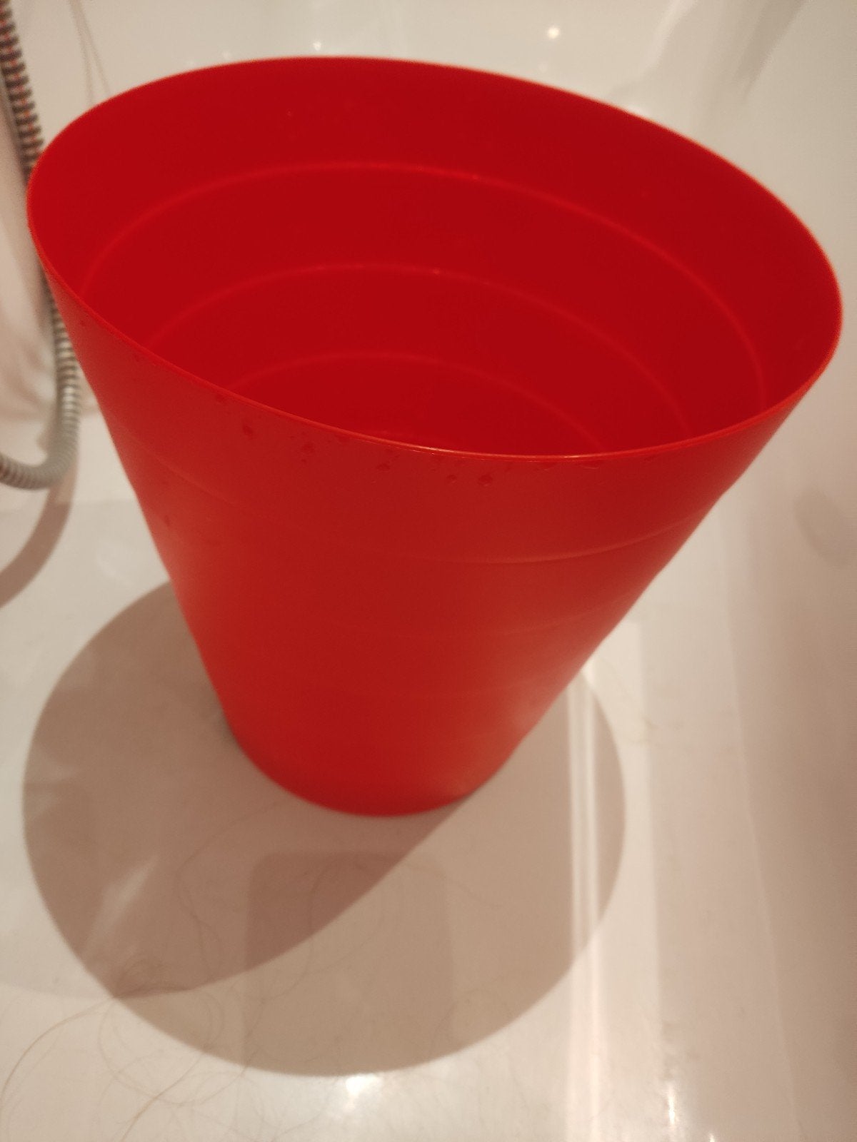 IKEA FNISS prullenbak, rood, Huis en Inrichting, Woonaccessoires | Prullenbakken, Ophalen, Kunststof, Gebruikt, 5 – 50