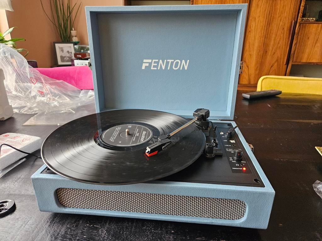 Fenton 118E Platenspeler - Nieuw, maar draait niet mooi, Audio, Tv en Foto, Platenspelers, Ophalen of Verzenden, Nieuw, Platenspeler