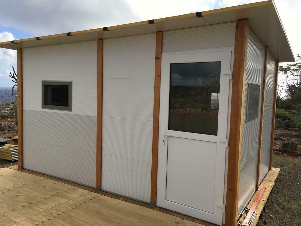 Sandwichpanelen tot 6 meter, Ophalen, Zo goed als nieuw