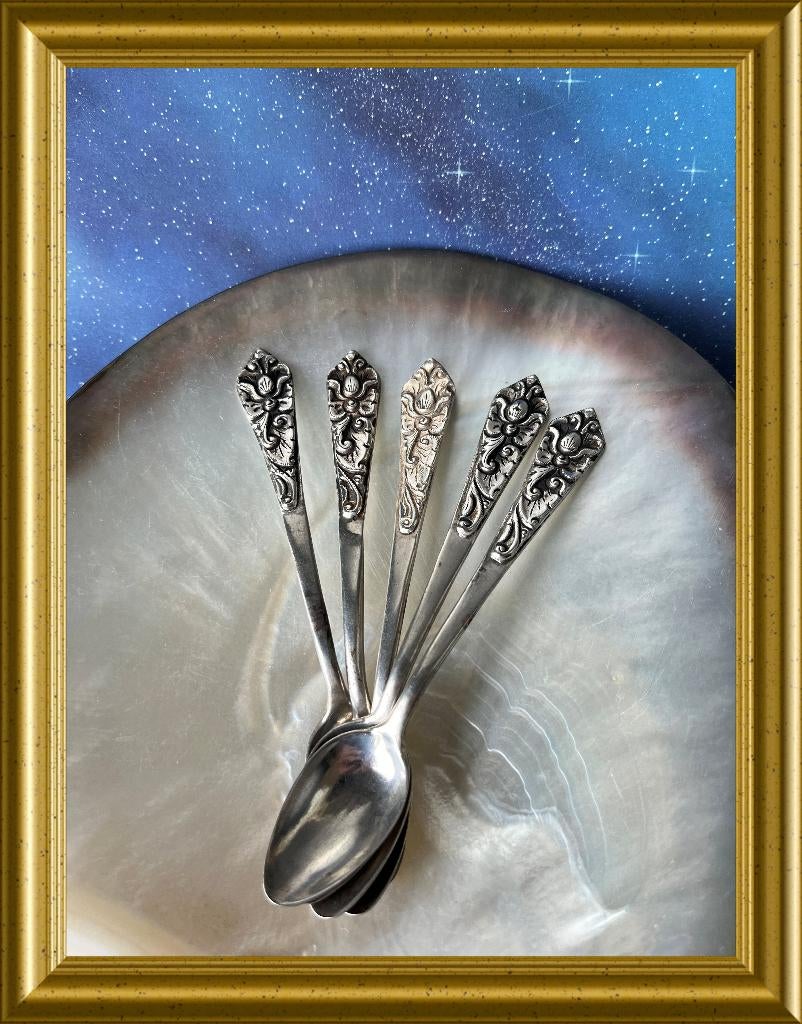 5 zilveren djokja lepeltjes, Antiek en Kunst, Antiek | Goud en Zilver, Ophalen of Verzenden, Zilver
