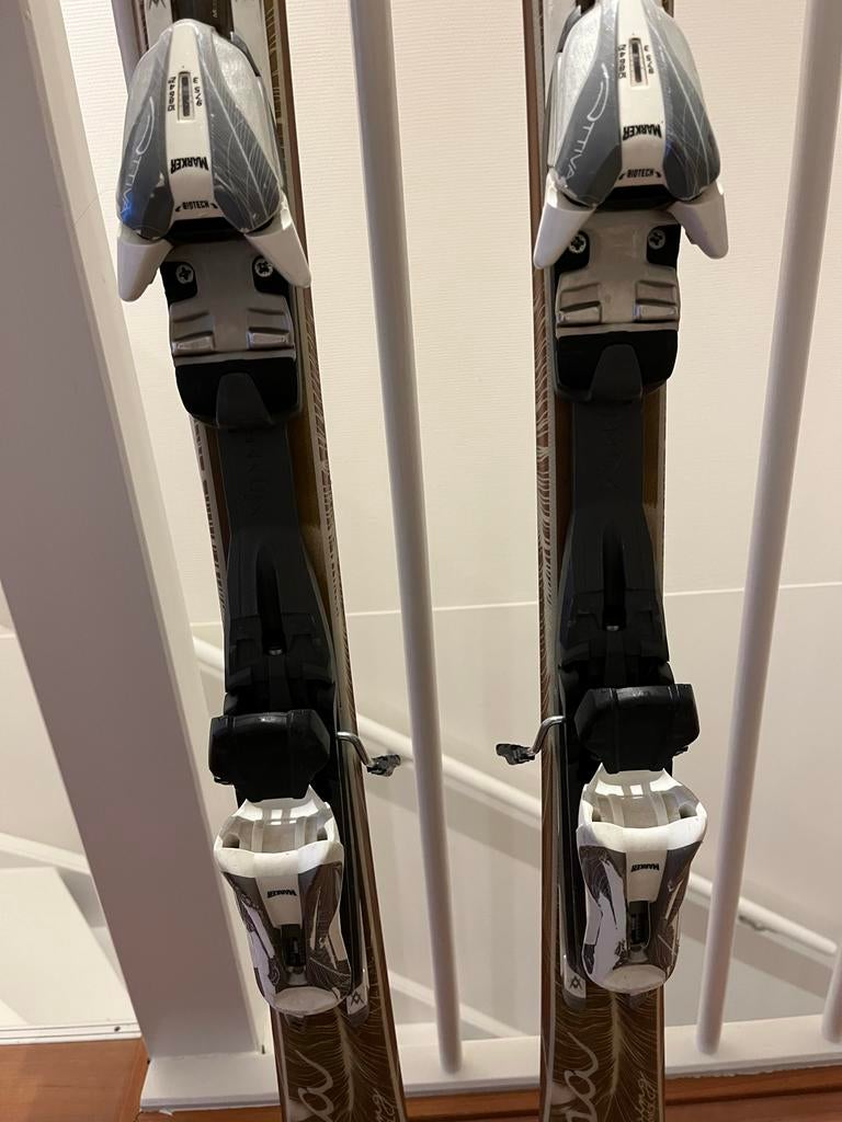 Ski's Volkel dames 148 cm, 140 tot 160 cm, Gebruikt, Carve, Skiën