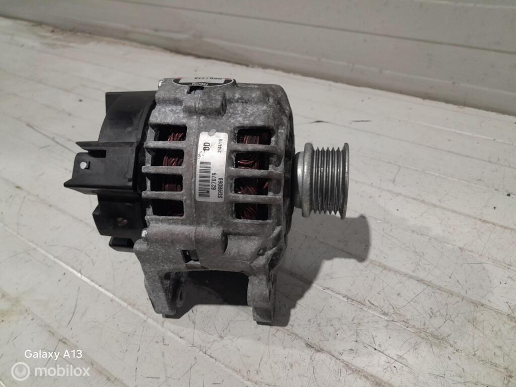 Dynamo Volkswagen Polo SG9B069 8EL011710-481, Gebruikt, Ophalen of Verzenden