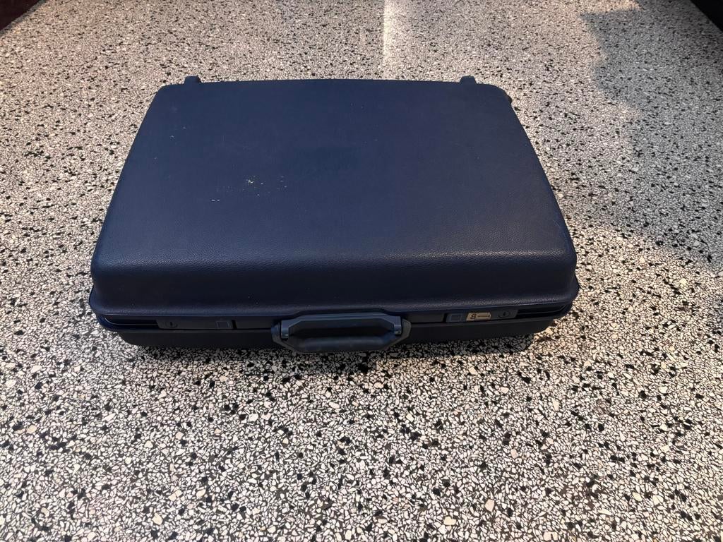 Koffer samsonite hardcover 67x52x19cm, Sieraden, Tassen en Uiterlijk, Koffers, Gebruikt, Hard kunststof, 45 tot 55 cm, Wieltjes