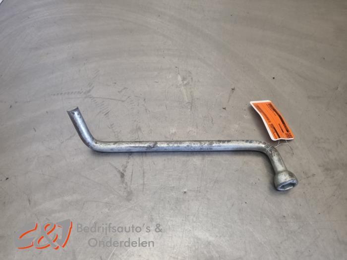 Wielmoersleutel van een Iveco New Daily