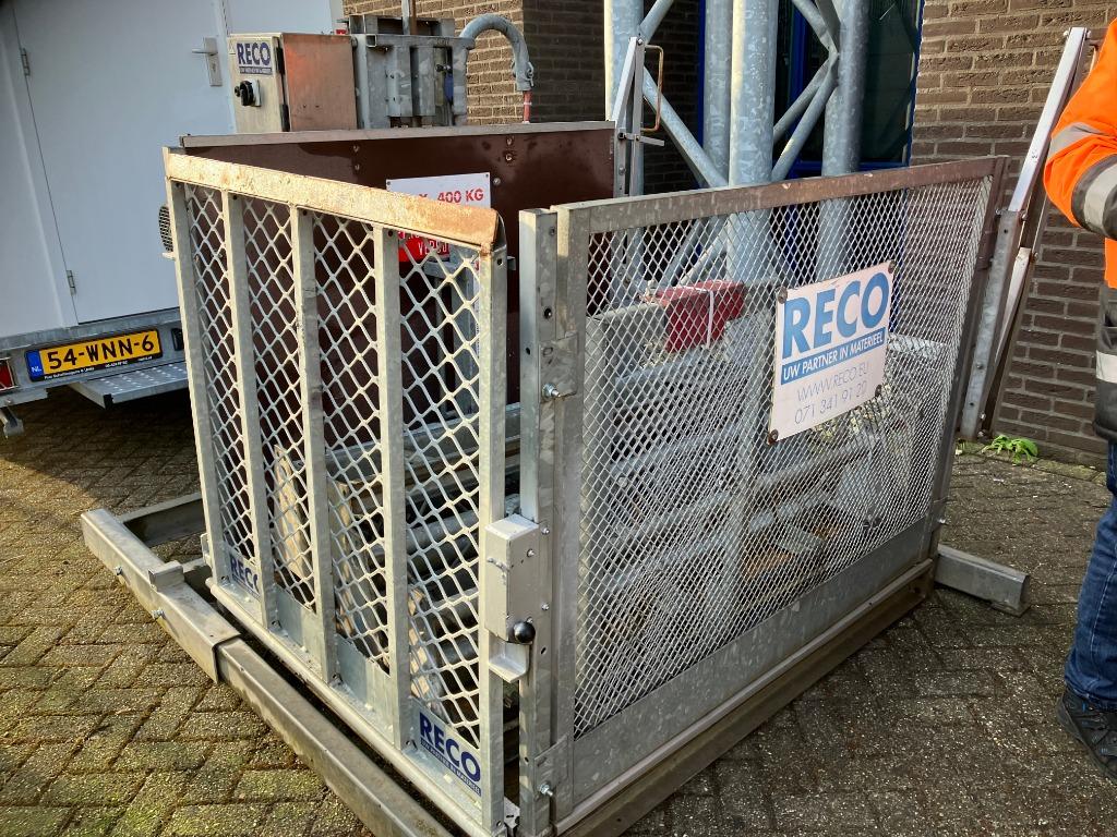 Goederenlift  de jong AT40, Ophalen, Gebruikt
