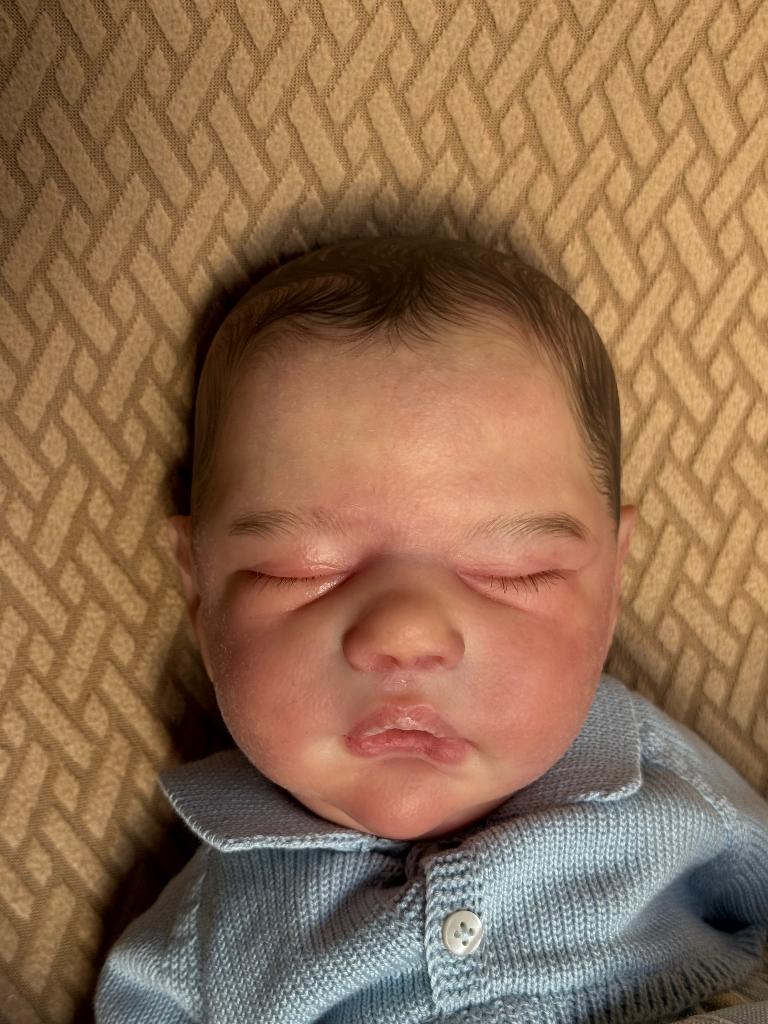 Reborn baby Alessandro, Ophalen of Verzenden, Zo goed als nieuw, Babypop, Levensecht of Reborn