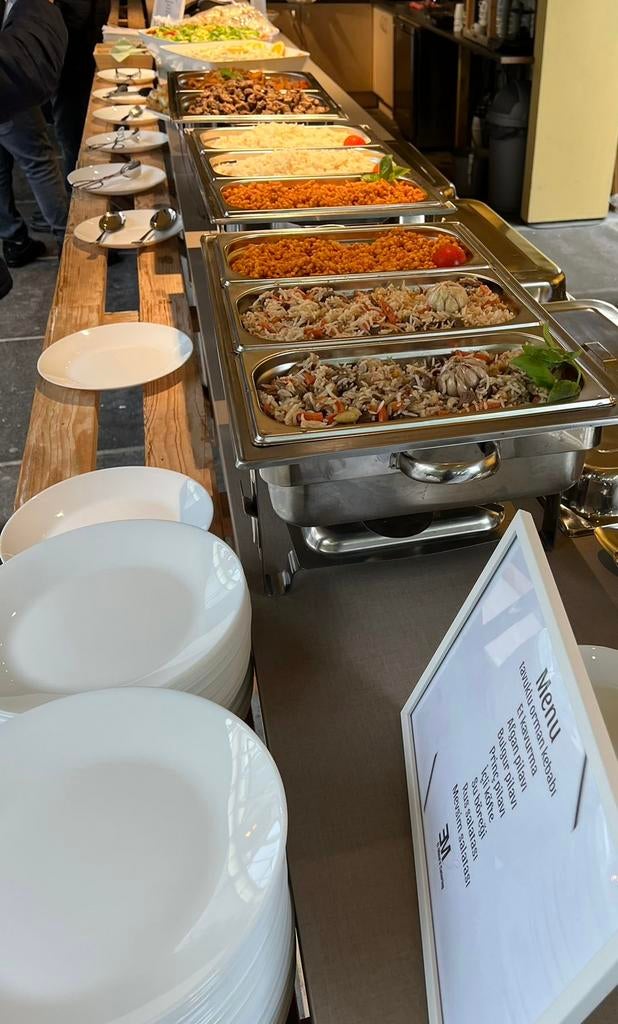 Open buffet // Halal, Diensten en Vakmensen, Cateraar