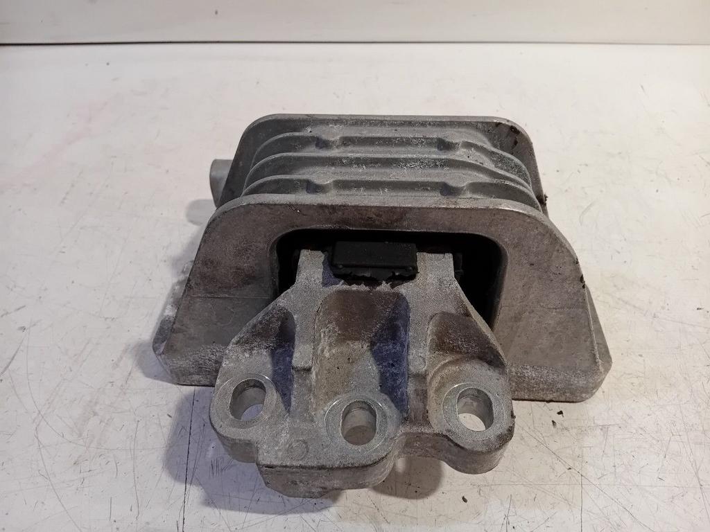 Motorsteun Volkswagen Crafter, Auto-onderdelen, Motor en Toebehoren, Onderdelen@venauto.nl, Van der Ven Autorecycling B.V., Gebruikt