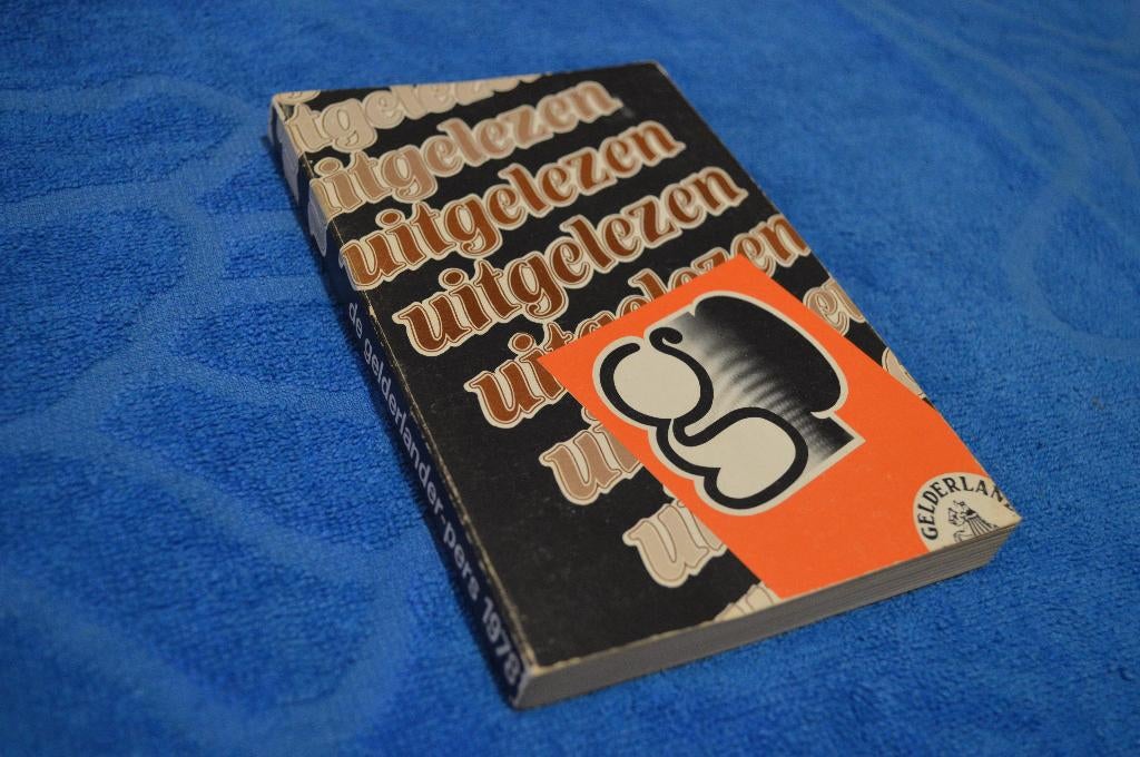 📰 Uit-ge-le-zen, Ophalen of Verzenden, Gelezen