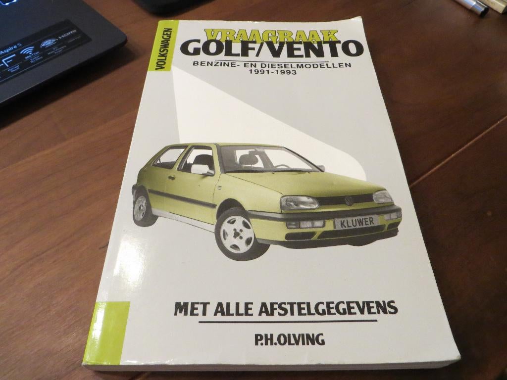 Vraagbaak Volkswagen Golf, Volkswagen Vento benzine +diesel, Auto diversen, Ophalen of Verzenden