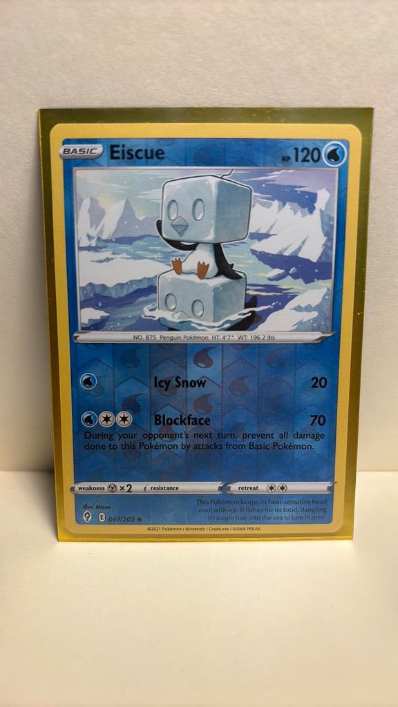 Eiscue 047/203 evolving skies reverse holo pokemon kaart, Ophalen of Verzenden, Nieuw, Boosterbox