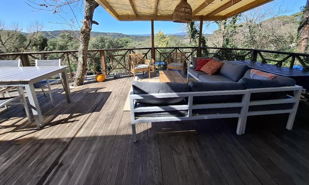 Chalet te huur in Golfe de St.-Tropez, Provence en Côte d'Azur, Chalet, Bungalow of Caravan, Eigenaar, 3 slaapkamers