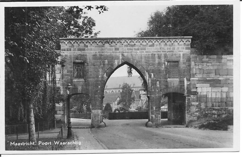 Maastricht Poort Waarachtig., Ophalen of Verzenden, 1940 tot 1960, Ongelopen, Limburg