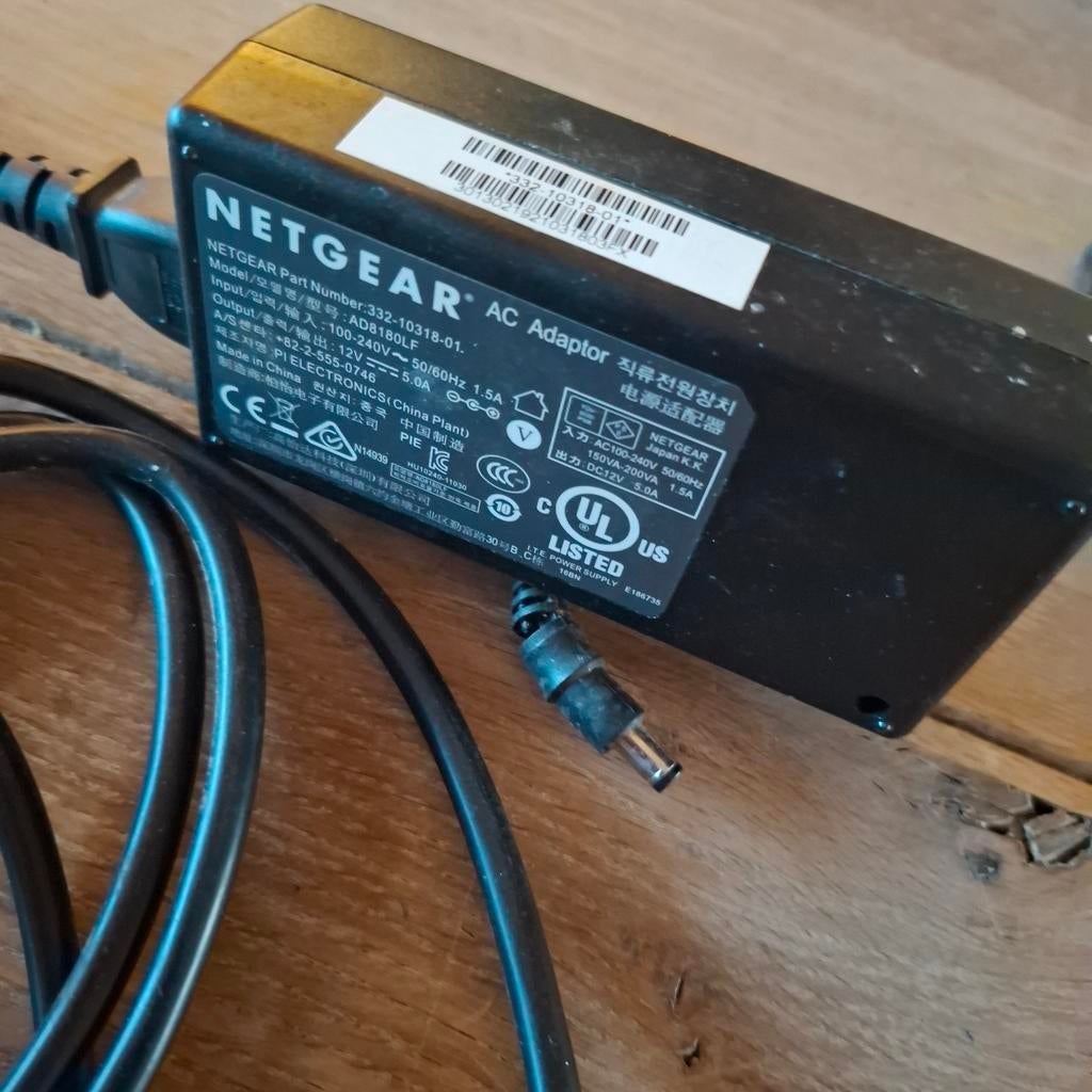 Netgear AC Adapter - Voeding voor Netwerkapparatuur, Ophalen of Verzenden, Gebruikt, Netgear