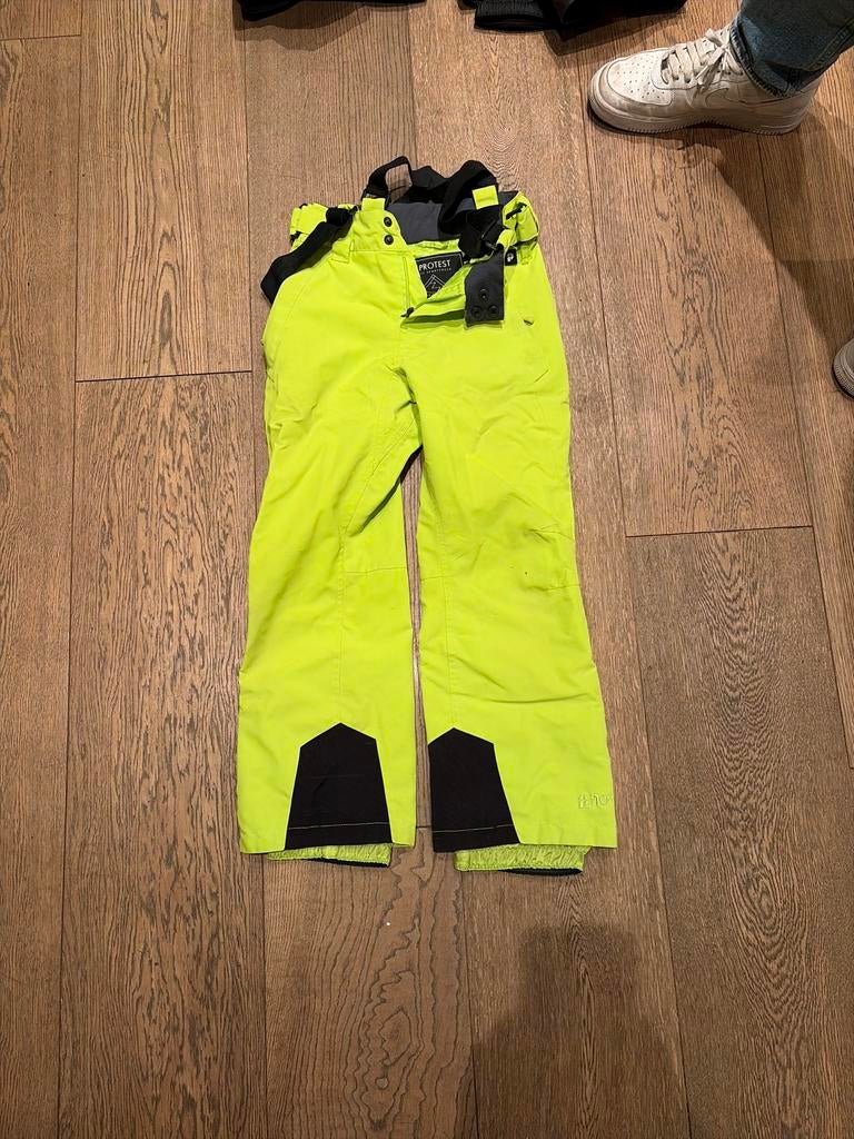 Ski broek maat 140, Ophalen, Gedragen, Broek