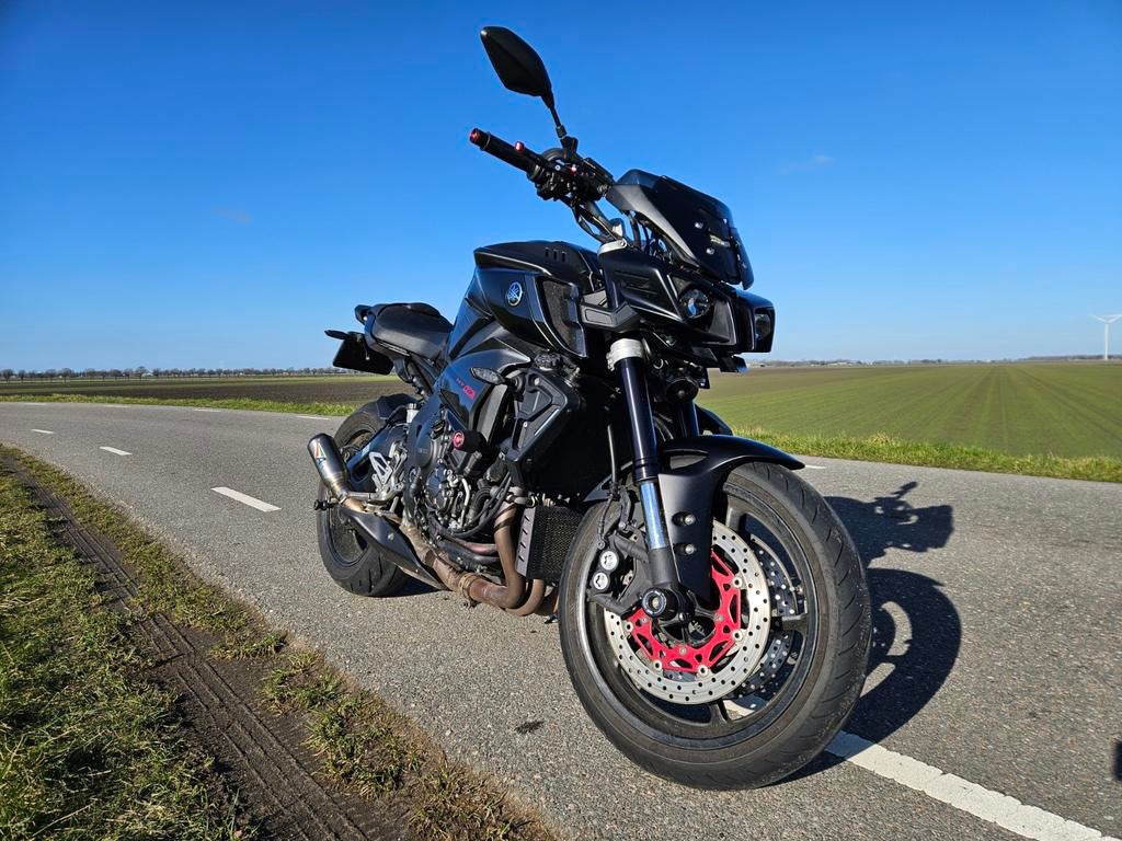 Yamaha MT-10 2016 - met Austin Racing uitlaat!, Particulier, Naked bike