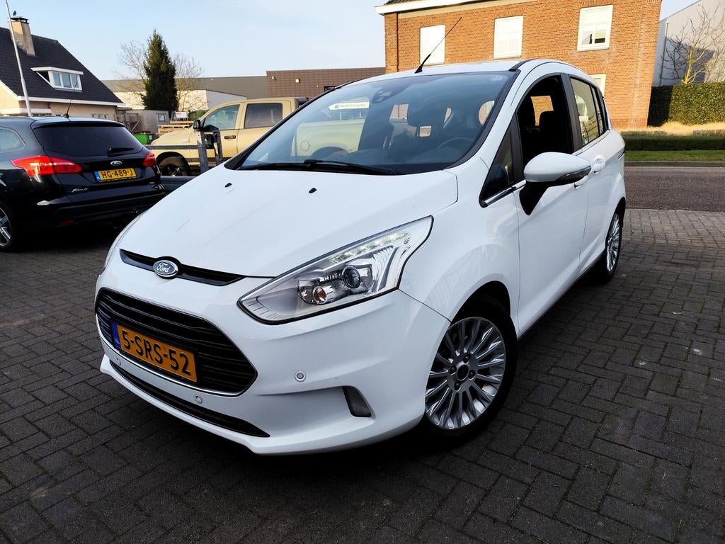 Ford B-Max Titanium camera navigatie pdc EcoBoost 2013, Auto's, Ford, Bedrijf, B-Max, ABS, Achteruitrijcamera, Airbags, Airconditioning