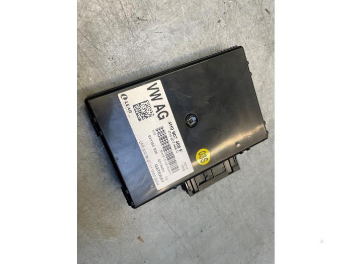 Gateway module van een Audi A8, Ophalen of Verzenden, 3 maanden garantie, Gebruikt, Audi
