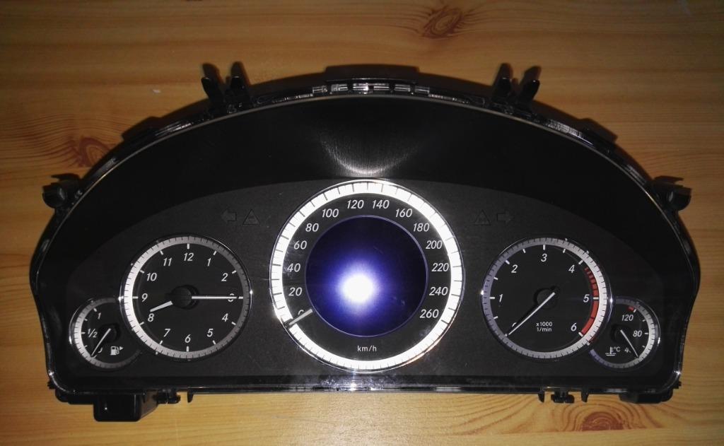 Snelheidsmeter Km teller MB 212 herstel instrument, Ophalen of Verzenden, Gebruikt, Mercedes-Benz