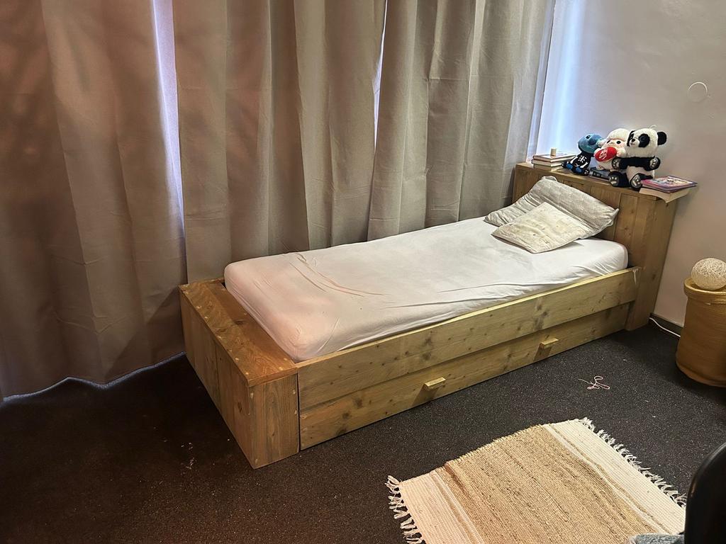 Steigerhouten Eenpersoonsbed - Stoer & Uniek, Gebruikt, Eenpersoons, Bruin, Steigerhout