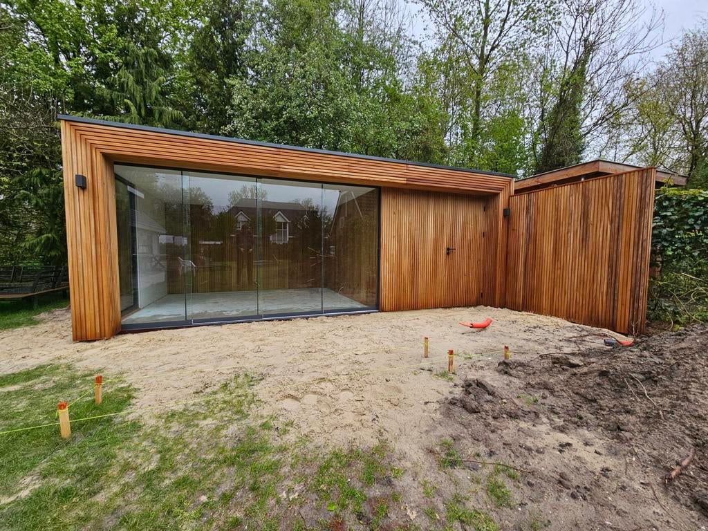 Foto 10 van Tuinhuizen, tuinkamer, poolhouse, carport, overkapping