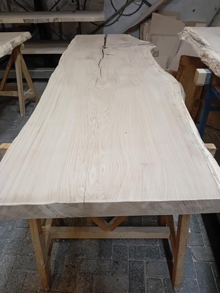 Boomstamtafel | eiken karakteristieke tafel | Op maat |, Ophalen, Tafel en meer, Info@tafelenmeer.nl, Eikenhout