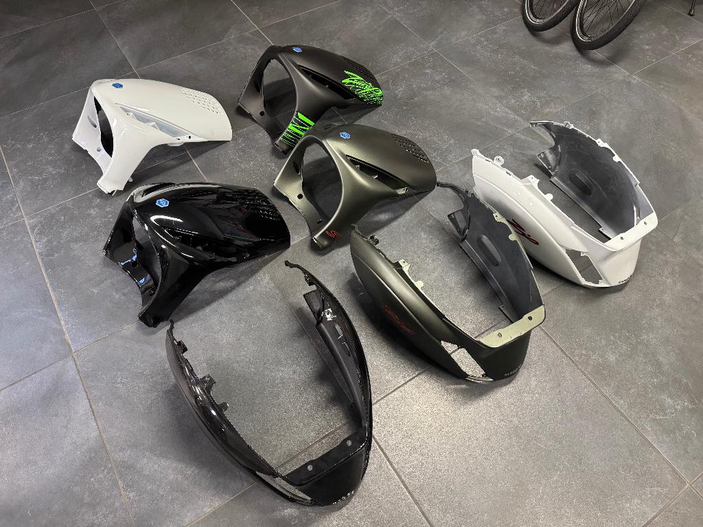 Kappen Piaggio Zip 4T Nieuw Diversen Aanbieding Op=Op, Piaggio, Info@piaggio.com, Piaggio, Nieuw