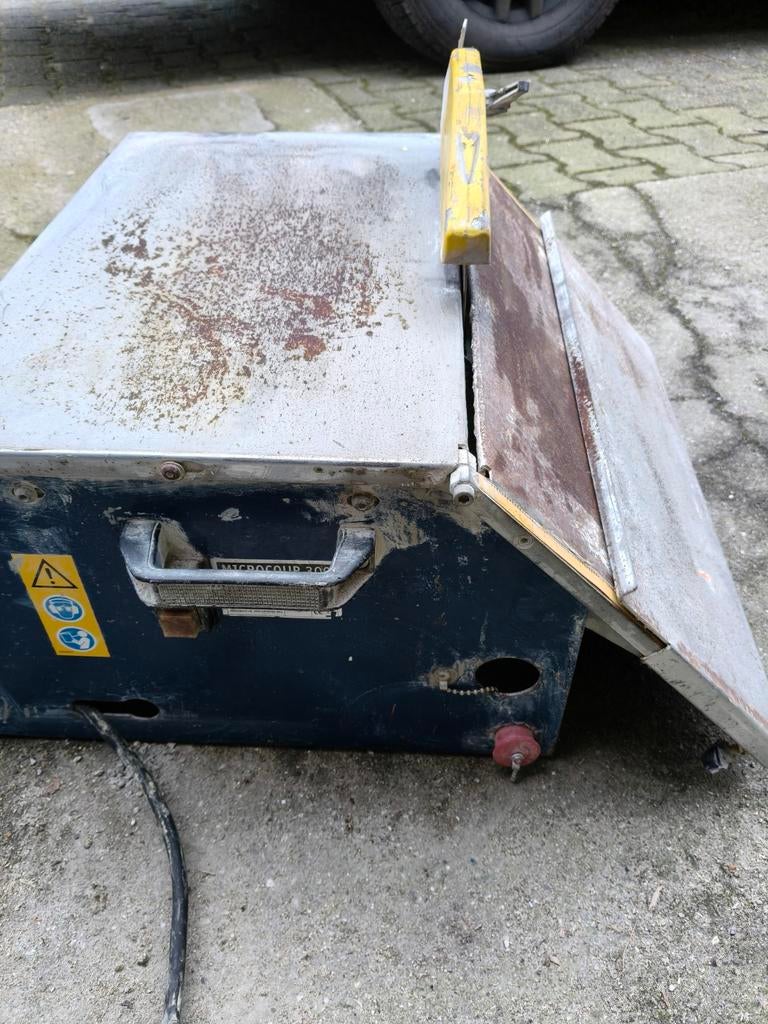 Carat Tegelwaterzaagmachine - Compleet & Werkend, Ophalen, Gebruikt