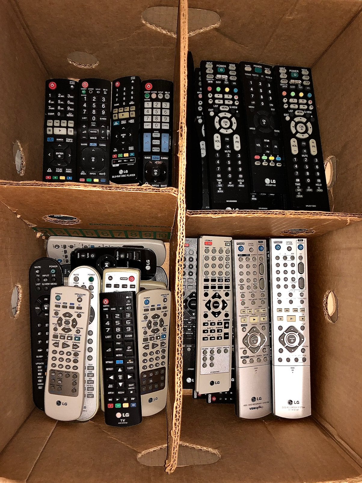 LG afstandsbedieningen (lees tekst), Tv, Ophalen of Verzenden, Zo goed als nieuw, Origineel